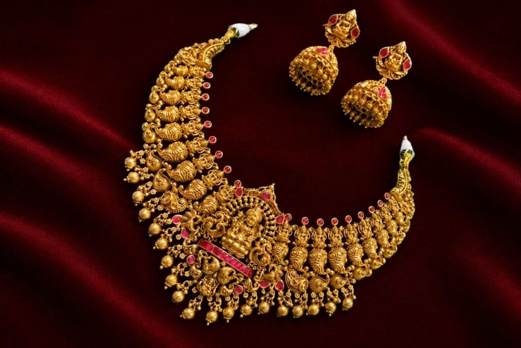 Sell temple gold jewellery and antique gold ornaments at competitive gold rates