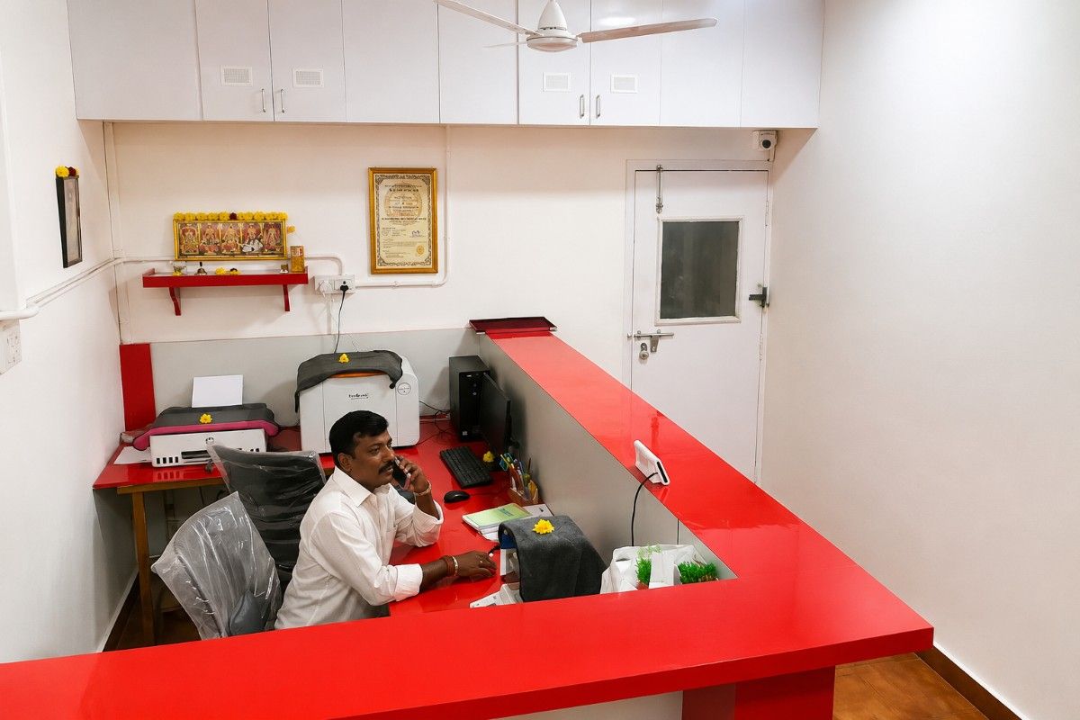 Modern Thangapanam Guduvanchery branch providing trusted gold buying and valuation services